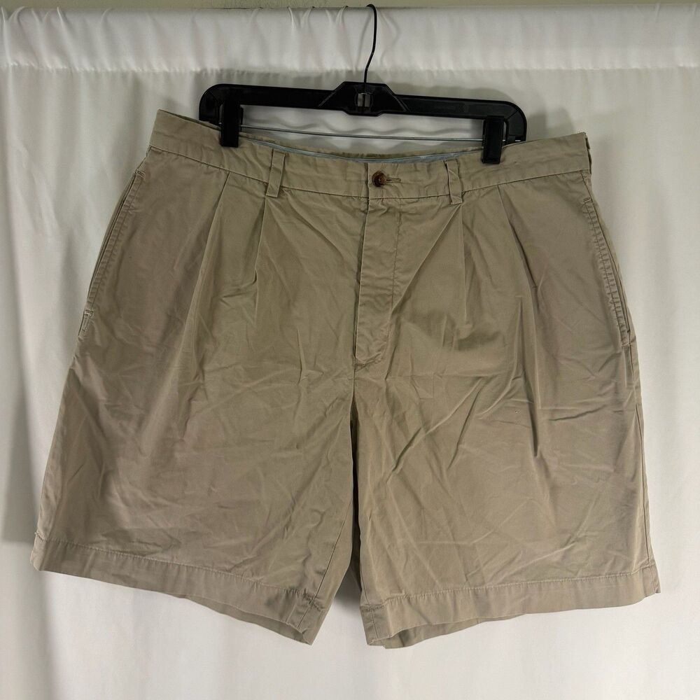 Brooks Brothers Chino Shorts Men's 38 Beige Pleated Front 9" Inseam Pockets
